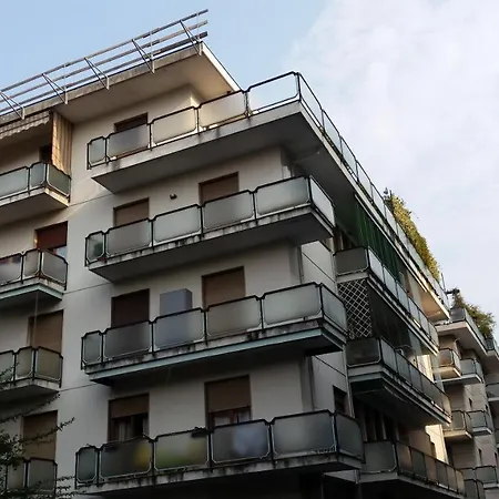 Rocca View Central Flat *